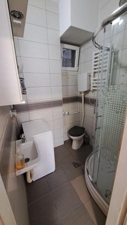 Savski Trg Beograd Bagian luar foto